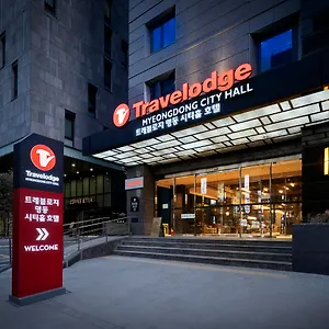 מלון Travelodge Myeongdong Hall